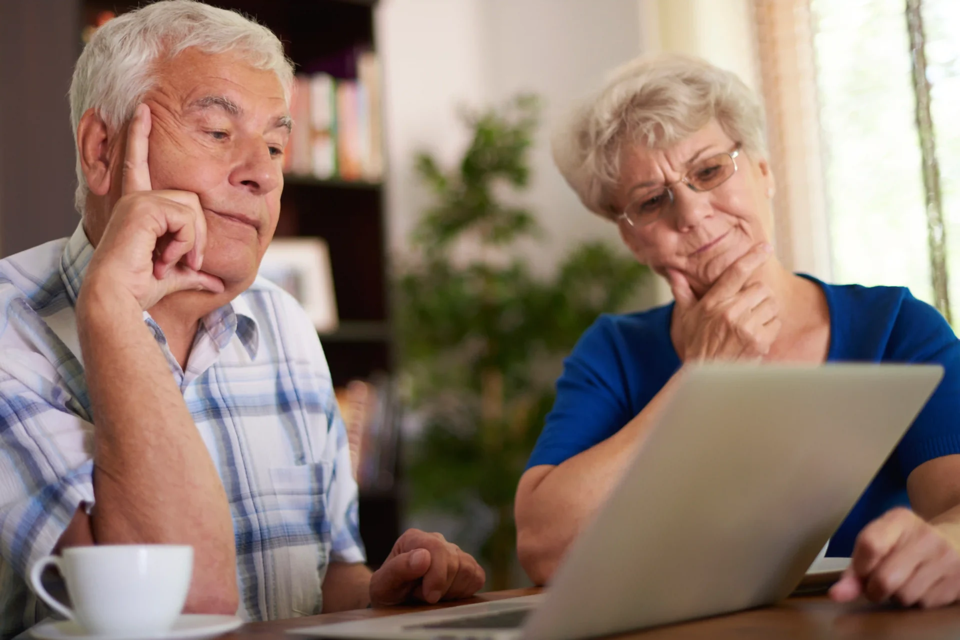 doctor-checking-blood-pressure-male-patient